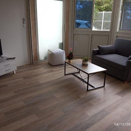 圣勒Leu Doux Bruit Des Vagues公寓 外观 照片